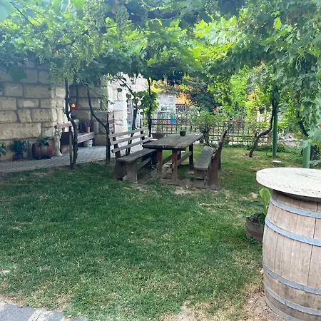 ベッド・アンド・ブレックファスト Buzal-morocza Pinceszet Es Szallashely